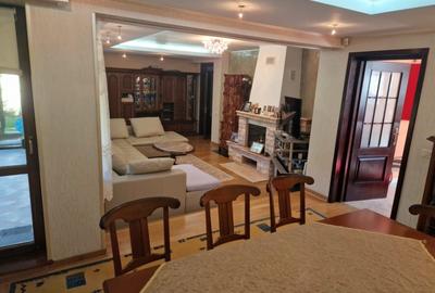 De Vanzare Vila Ultracentral Suceava - 9