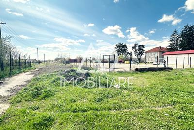 De vanzare Teren + Hale  in Targu Jiu, Bârsești - 3