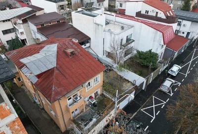 Vila 345 mp | Piata Domenii- Plesoianu | teren 350 mp | - 1