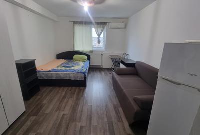 Garsonieră semidecomandată în Poarta 6