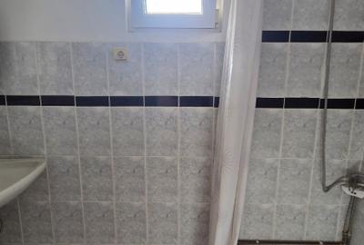 Casă cu etaj de vânzare – Strada Bujorului, zona Piața Mare - 16