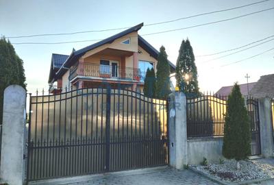 Vanzare casa individuala, 7 camere, loc. Livada(Iclod), nr.102A, judet Cluj - 3