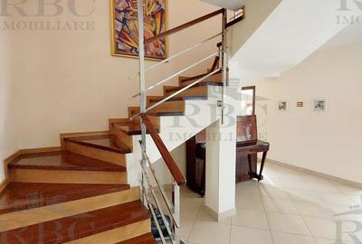 Casa cu piscina si teren 1400 mp in Chinteni - 12