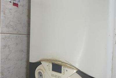 Apartament 3 camere , cartier Sud , et 3 4 ,decomandat ,70 mp , centrala termica - 6