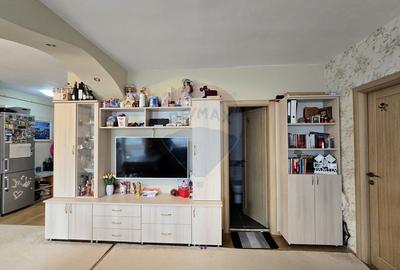 Apartament cu 3 camere de vânzare, parcare– Șesul de Sus, Florești - 10
