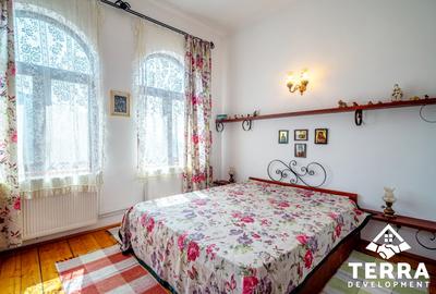 Apartament spectaculos de 5 camere în Sinaia cu priveliște de vis către munte - 10