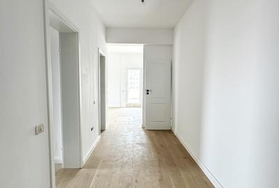 Proprietar - Penthouse 3 Camere  |  2 Bai | Decomandat | Parcare & Boxa & Terase - 1