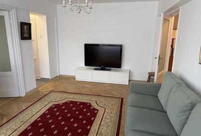 Apartament cu 2 camere semidecomandat, mobilat în Floreasca