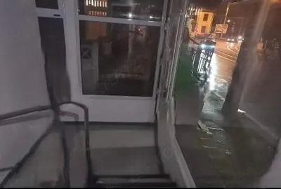 Spatiu Comercial | Bulevardul Dacia  | Vad cu potential excelent| - 1