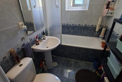 Apartament cu 3 camere decomandat, zona Frumoasa - 8