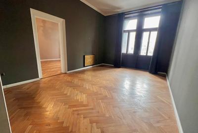De vânzare apartament 3 camere zona semicentrală - 7