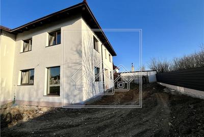 Casa de vanzare in Sibiu - tip duplex - teren 420 mp - Selimbar - 8