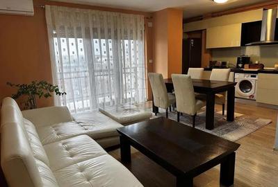 Apartament cu 3 camere decomandat, mobilat în Aradului