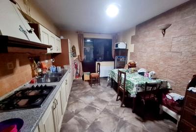 Vila P+1+M zona Militari - Pacii - str. Paralutelor constructie 2007 tip duplex - 32