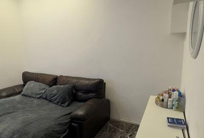 Apartament - 5 camere - decomandat - 7