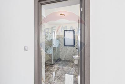 Casă / Vilă cu 5 camere de vânzare - 15