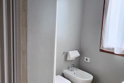 Apartament 3 camere 2 bai mobilat utilat intrare statiunea Mamaia - 33