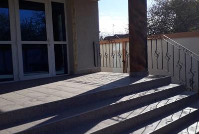 Pensiune cu 10 camere in Mamaia-Sat, zona LIDL . Oportunitate de investitie - 25
