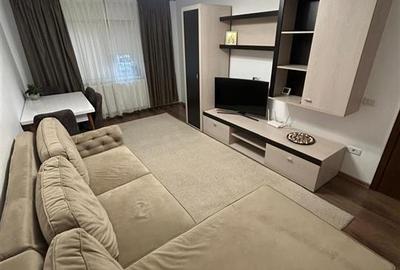 Inchiriere Apartament cu 2 camere Decomandat Galata - 1