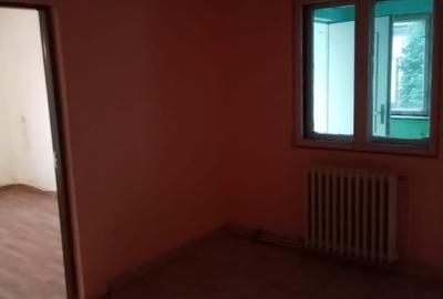 Super ofertă! Proprietar închiriez casa  3 cam. zona Iulius Mall - 8