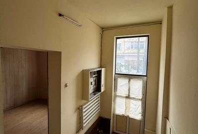 CASA S+P+1E DE INCHIRIAT - LOCATIE PREMIUM PENTRU BUSINESS - CENTRU - ZONA 0 - - 4