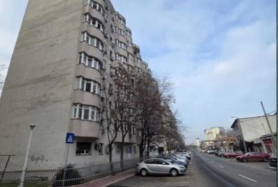 Garsoniera decomandata conf 1 sporit, Vitan Mall - 900 m pana la metrou Dristor - 6