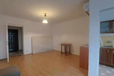 Vanzare  garsoniera zona BUCUR OBOR-LICEU IULIA HASDEU - 1