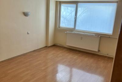 Garsoniera de vanzare in zona Lacul Tei / Facultatea de Constructii - 1