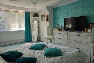 Apartament 3 camere,decomandat,parter+curte interioara, zona Progresu - 13