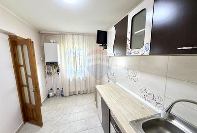 Apartament doua camere Lupeni - 3