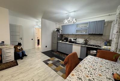 Apartament cu 2 camere decomandat în Florești