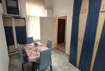 Apartament de vânzare, 2 camere, 70 mp, Central zona B-dul Eroilor - 18