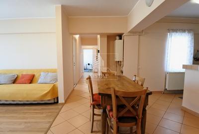 Republicii-Narcisa-apartament 4 camere decomandate-centrală proprie - 2
