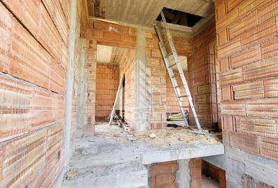 Jumatate de duplex la cheie,4 camere,constructie 2024 Mosnita Noua - 9