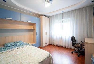 Apartament 3 camere decomandat Rogerius - 2
