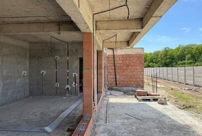 Eleganță și natură: vilă urbană exclusivistă în Tunari - 9