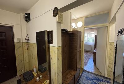Apartament decomandat cu 3 camere in Centrul Civic, strada Mihai Viteazul - 10