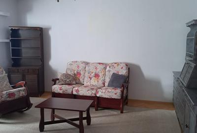 Apartament cu 2 camere decomandat, mobilat în Girocului