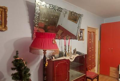 GARSONIERA - ETAJ 1 - BLOC MIXT - METROU CONSTANTIN BRACOVEANU - 3
