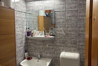 4 camere, spațiu generos, parcare și zonă excelentă. - 8