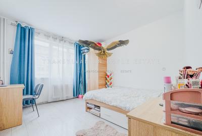 Apartament spațios cu 3 camere|decomandat|etaj 2| Central/Horea - 7
