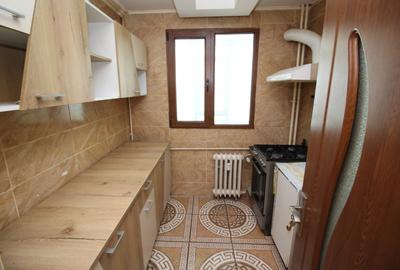 Titan, fix la metrou Grigorescu, 3 camere decomandat, reabilitat, mobilat - 9