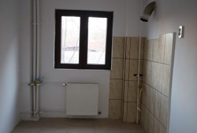 Apartament 2 camere decomandat zona Gorjului - 3