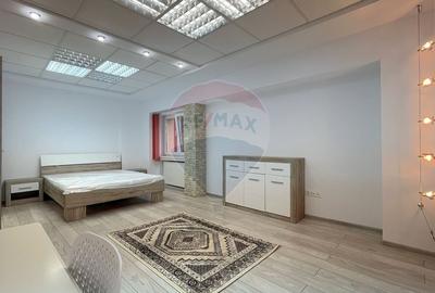 Apartament cu 3 camere de inchiriat in zona ITC!