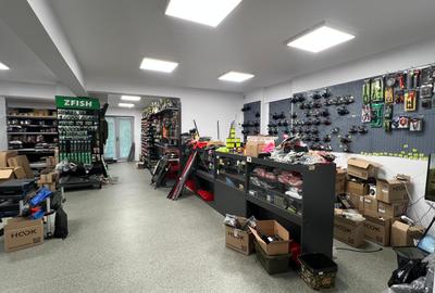 Spațiu comercial de vânzare | 247 mp | 2 unități | 10 locuri de parcare - 12