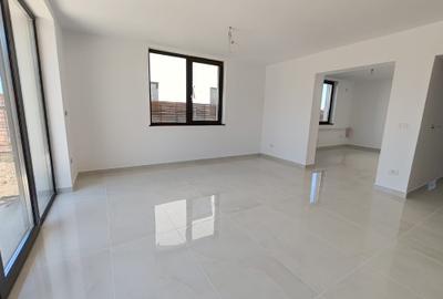 Duplex Rasnov Zona Primaverii P+E  Liber