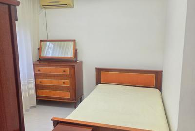 Sala Palatului, Ion Campineanu - 9