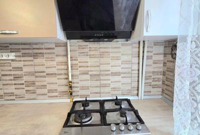 Apartament 3 camere de inchiriat - Tomis 3, Constanta - 12
