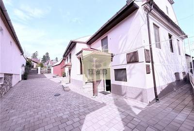 Casa ultracentrala complet renovata 6 camere 3 bai Cisnadioara - 1