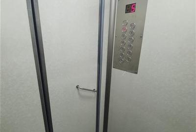 Inchiriere Garsoniera in bloc de apartamente, zona Astra, moderna - 15